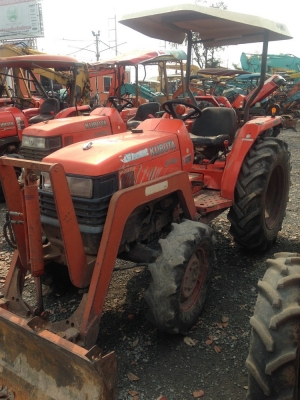 ขายรถแทรกเตอร์ คูโบต้า ราคาถูก มีให้เลือก ทุกรุ่น (เปิดรับตัวแทนจำหน่าย) รับราคาพิเศษ กันไปเลย ขายรถแทรกเตอร์ คูโบต้า ราคาถูก มีให้เลือก ทุกรุ่น (เปิดรับตัวแทนจำหน่าย) รับราคาพิเศษ กันไปเลย