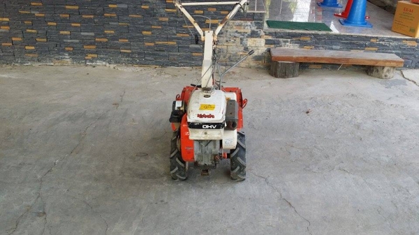 รถพรวนดิน  KUBOTA  รุ่น TX500S  เก่าญี่ปุ่น  เครื่องยนต์ติดง่าย  สภาพสวย พร้อมใช้งาน  มีเกียแบบตีเดินหน้าและเกียตีถอยหลัง