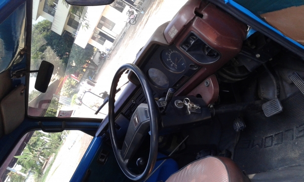 ขายรถกระบะมือ 2 สภาพดีพร้อมใช้งาน