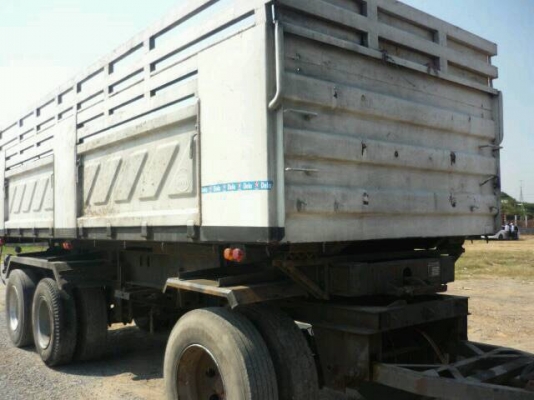 ต้องการรถลากลูกพ่วงป่าวจากภูเก็ต มาส่งลพบุรี ด่วนมาก