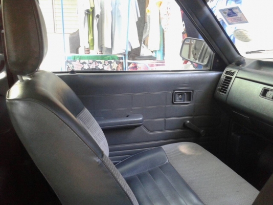 ขาย MAZDA B2600นำเข้าพร้อมคอก ปี'95เครื่องเบนซิน ติดLPGถังใหญ่90ลิตร แอร์เย็นมากสภาพดี ขาย MAZDA B2600นำเข้าพร้อมคอก ปี'95เครื่องเบนซิน ติดLPGถังใหญ่90ลิตร แอร์เย็นมากสภาพดี