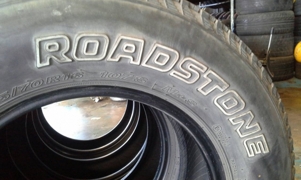 245/70R16 ROADSTONE ชุด 4 เส้น TEL.081-427-3941