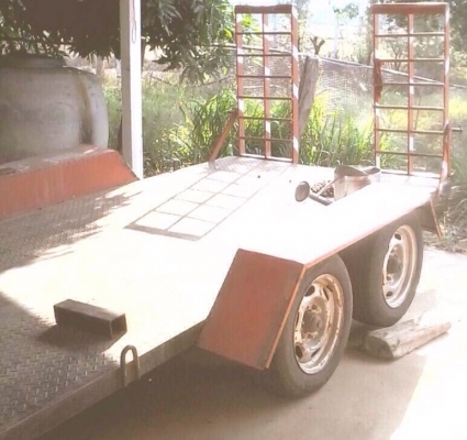 KUBOTA DC 60 Plus ปี 54 รถเกี่ยวข้าว + หางพ่วงลากรถเกี่ยว เครื่องแน่นแรงดีไม่มีเยิ้มครับ ทำงาน 1,554 ชม. สภาพดีสวยพร้อมทำงานได้เลยครับ ภายนอกตัวรถบอดี้สวยเดิมๆดีถังอุ้มข้าวได้ 200 กก. มีช่องระบาย 2 ช่องกระสอบสดวกคล่องตัวดีสุดๆทำงานได้เร็วดีประมาณเฉลี่ยวัน