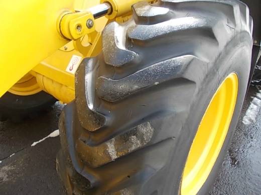 รถตัก WA100-3E-W057-*****(1996) 4167hr (สวยมาก ราคาสูงครับคันนี้) Tel : 098-858-5524 สามภพ ครับ