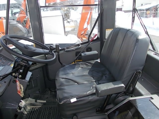 รถตัก WA100-3E-W057-*****(1996) 4167hr (สวยมาก ราคาสูงครับคันนี้) Tel : 098-858-5524 สามภพ ครับ