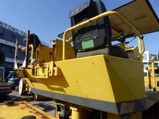 ขายรถบด 3 ล้อเหล็ก สภาพสวยพร้อมใช้ นำเข้าจากประเทศญี่ปุ่น ติดต่อ อำพล 090-9694506, 080-3031241 ขายรถบด 3 ล้อเหล็ก สภาพสวยพร้อมใช้ นำเข้าจากประเทศญี่ปุ่น ติดต่อ อำพล 090-9694506, 080-3031241