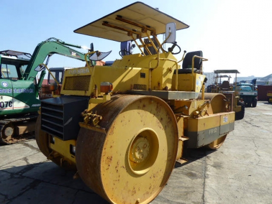 ขายรถบด 3 ล้อเหล็ก สภาพสวยพร้อมใช้ นำเข้าจากประเทศญี่ปุ่น ติดต่อ อำพล 090-9694506, 080-3031241 ขายรถบด 3 ล้อเหล็ก สภาพสวยพร้อมใช้ นำเข้าจากประเทศญี่ปุ่น ติดต่อ อำพล 090-9694506, 080-3031241