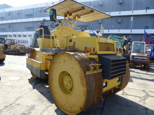 ขายรถบด 3 ล้อเหล็ก สภาพสวยพร้อมใช้ นำเข้าจากประเทศญี่ปุ่น ติดต่อ อำพล 090-9694506, 080-3031241 ขายรถบด 3 ล้อเหล็ก สภาพสวยพร้อมใช้ นำเข้าจากประเทศญี่ปุ่น ติดต่อ อำพล 090-9694506, 080-3031241