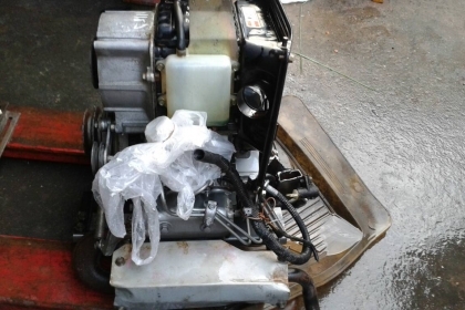 ขายเครื่องยนต์ดีเซล 2 สุบ 10 แรง ลดเหลือ 9800 บาท ขายเครื่องยนต์ดีเซล 2 สุบ 10 แรง ลดเหลือ 9800 บาท