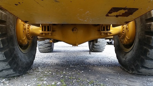 TCM 860-2-S17-****  9780H, 1990Y (สวยมากครับ) 2.7คิว 6 สูบเทอร์โบ Tel : 098-858-5524 สามภพ ครับ