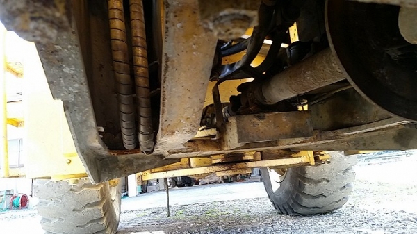 TCM 860-2-S17-****  9780H, 1990Y (สวยมากครับ) 2.7คิว 6 สูบเทอร์โบ Tel : 098-858-5524 สามภพ ครับ