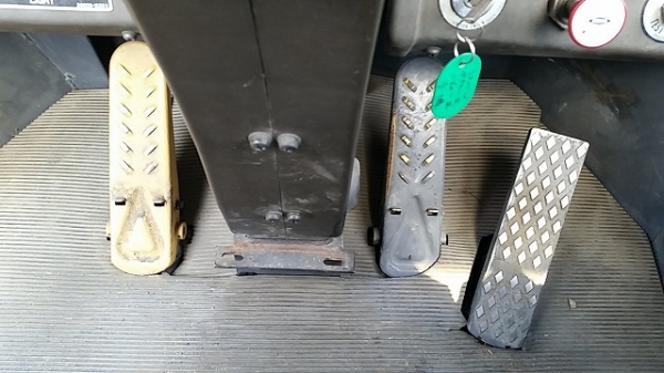 TCM 860-2-S17-****  9780H, 1990Y (สวยมากครับ) 2.7คิว 6 สูบเทอร์โบ Tel : 098-858-5524 สามภพ ครับ