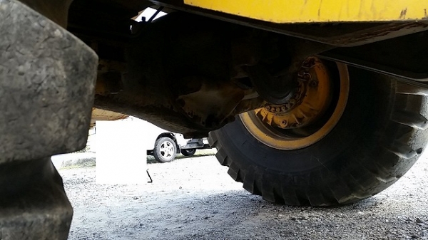 TCM 860-2-S17-****  9780H, 1990Y (สวยมากครับ) 2.7คิว 6 สูบเทอร์โบ Tel : 098-858-5524 สามภพ ครับ