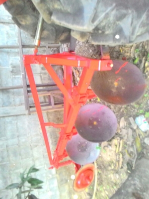 ผานสามใบ24เจริญชัยแทรกเตอรขายถูกๆ23000