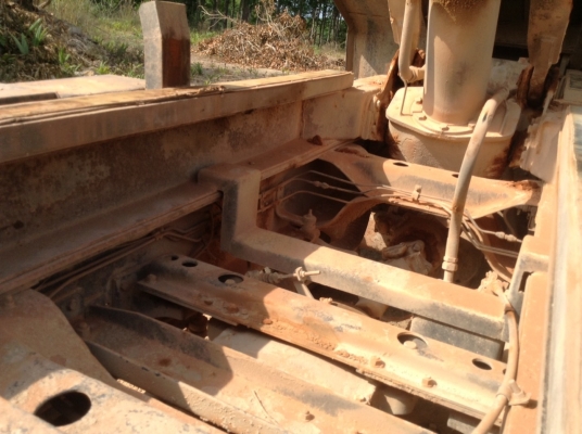 รถฮีโน่ 10 ล้อดั้ม F18  178 แรงม้า. ปี 32  สนใจติดต่อ 081 - 6079515