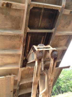 รถฮีโน่ 10 ล้อดั้ม F18  178 แรงม้า. ปี 32  สนใจติดต่อ 081 - 6079515