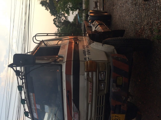 รถสิบล้อ 227LD หัวคีชซี 2เพลา