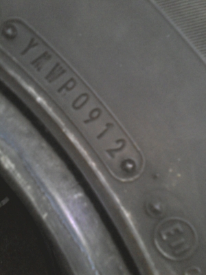 205/70R15 DUNLOP SP SPORT LM703 ชุด 4 เส้น ปี 2012 TEL.081-427-3941 205/70R15 DUNLOP SP SPORT LM703 ชุด 4 เส้น ปี 2012 TEL.081-427-3941