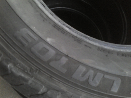 205/70R15 DUNLOP SP SPORT LM703 ชุด 4 เส้น ปี 2012 TEL.081-427-3941 205/70R15 DUNLOP SP SPORT LM703 ชุด 4 เส้น ปี 2012 TEL.081-427-3941
