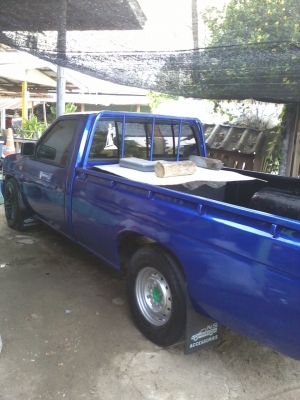 ขาย บิ๊กMปี95 ตามสภพาเลยครับ พอใช้งานแอร์เย็นเครื่องดี คัสซี่สวยไม่มีผุ