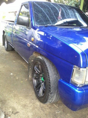 ขาย บิ๊กMปี95 ตามสภพาเลยครับ พอใช้งานแอร์เย็นเครื่องดี คัสซี่สวยไม่มีผุ