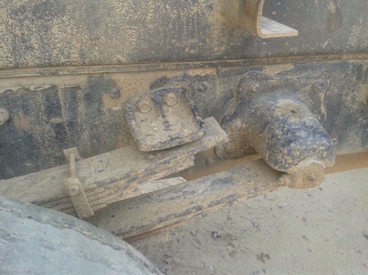 รถฮีโน่  6  ล้อดั้ม 150  แรงม้า.  ปี 50   สนใจติดต่อ 081 - 6079515