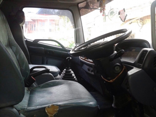 รถฮีโน่  6  ล้อดั้ม 150  แรงม้า.  ปี 50   สนใจติดต่อ 081 - 6079515