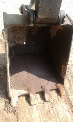 ขายถูก - รถขุด แบคโฮ komatsu 120-2 เครื่องดี โลเลอร์ บูช สป๊อกเก๊ต ดี มีดามสลัก พร้อมใช้งาน