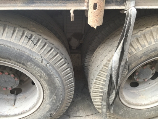 10 ล้อเพลาเดียว พื้นเรียบ 175 แรง ISUZU FVM12mY. เครื่องสวยคัสซีสวย เล่มพร้อม