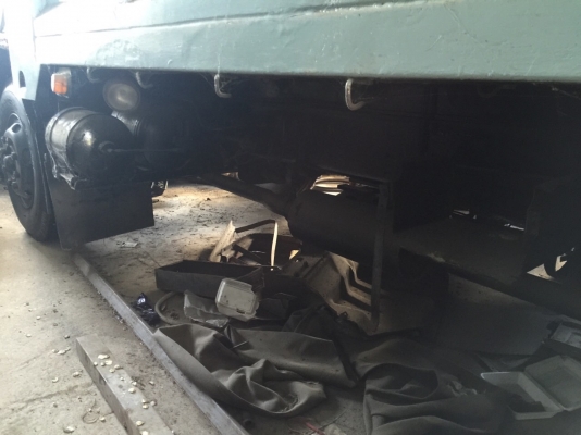 10 ล้อเพลาเดียว พื้นเรียบ 175 แรง ISUZU FVM12mY. เครื่องสวยคัสซีสวย เล่มพร้อม