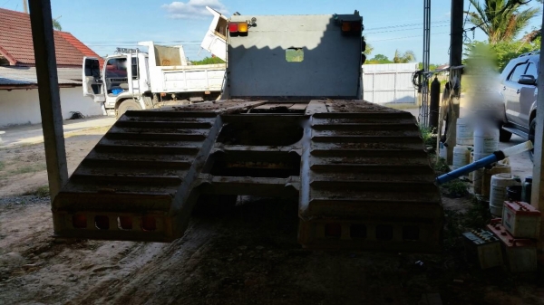 รถอีซูซุ 10 ล้อ ท้ายลาด เปลื่ยนเครื่อง  165 แรงม้า.    สนใจติ ดต่อ  081 - 6079515