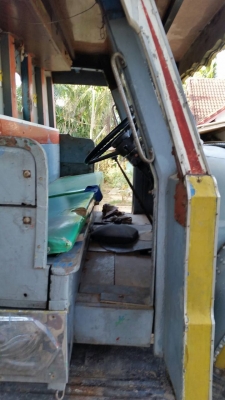 รถอีซูซุ 10 ล้อ ท้ายลาด เปลื่ยนเครื่อง  165 แรงม้า.    สนใจติ ดต่อ  081 - 6079515