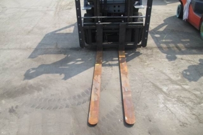 ขายโฟล์คลิฟท์ ยี่ห้อ TOYATA รุ่น 6FG-15 งาไสลด์ สวย พร้อมใช้งาน