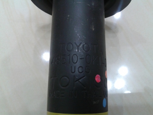 โช๊คหน้า วีโก้ 4WD ของติดรถสภาพใหม่ โช๊คหน้า วีโก้ 4WD ของติดรถสภาพใหม่