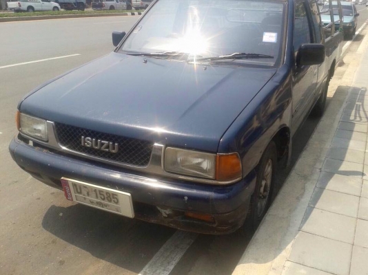 ขายด่วน  TFR90  ปี36 แอร์  พวงมาลัยพาเวอรติดตั้ง  เครื่องดี  คัสชีไม่มีผุ  พร้อมจบครับราคา90000