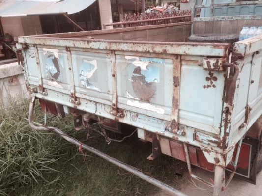 ขายด่วน4ล้อกลาง 88ปี37  ที่สุดแห่งความเดิมบาง   รถประมูลเบียร์ช้าง