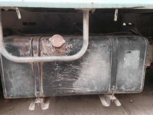 ขายด่วน4ล้อกลาง 88ปี37  ที่สุดแห่งความเดิมบาง   รถประมูลเบียร์ช้าง