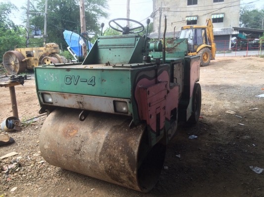 ต้องการขายด่วน !  รถบด 4 ตัน เอวอ่อน ยี่ห้อ TAIYOKU