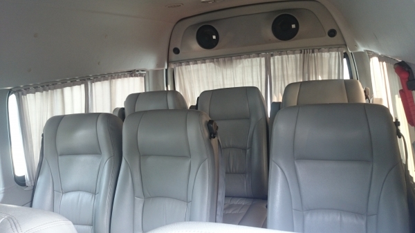 ขายดาว รถตู้commuter D4D. 2500CC ปี2008 ขายดาว รถตู้commuter D4D. 2500CC ปี2008