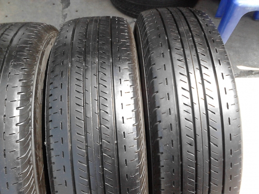 215/70R16 BRIDGESTONE DURAVIS R611 สวย ดอกยางหนา คม ปี 2012 ชุด 4 เส้น TEL.081-427-3941 215/70R16 BRIDGESTONE DURAVIS R611 สวย ดอกยางหนา คม ปี 2012 ชุด 4 เส้น TEL.081-427-3941