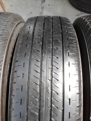 215/70R16 BRIDGESTONE DURAVIS R611 สวย ดอกยางหนา คม ปี 2012 ชุด 4 เส้น TEL.081-427-3941 215/70R16 BRIDGESTONE DURAVIS R611 สวย ดอกยางหนา คม ปี 2012 ชุด 4 เส้น TEL.081-427-3941