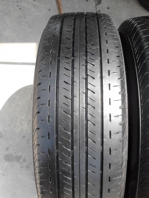 215/70R16 BRIDGESTONE DURAVIS R611 สวย ดอกยางหนา คม ปี 2012 ชุด 4 เส้น TEL.081-427-3941 215/70R16 BRIDGESTONE DURAVIS R611 สวย ดอกยางหนา คม ปี 2012 ชุด 4 เส้น TEL.081-427-3941