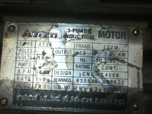 มอเตอร์ TECO ขนาด10 แรงม้า 3 เฟส 380 V. โครงสร้างเป็นเหล็กหล่อขึ้นรูปแข็งแรงพร้อมครีบระบายความร้อนสภาพดีพร้อมใข้งาน