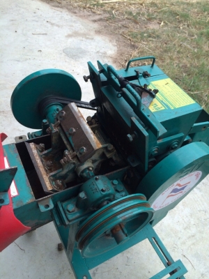 ขายเครื่องโม่หญ้า