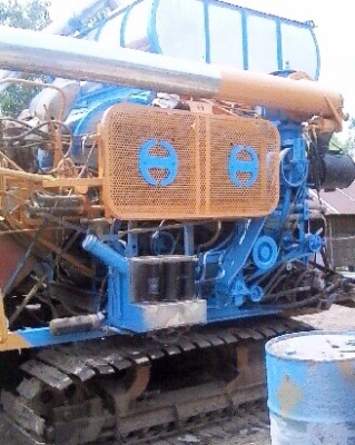 ขายด่วน รถเกี่ยวข้าวสุรชัยการช่าง รถสวยสภาพดีพร้อมใช้งานได้เลยครับ เครื่องยนต์ 285 HP EP100 เทอร์โบ อุ้มซ้ายปรับระดับ 2.5 ตัน ปั๊มไดกิ้นเบอร์ 22 มอเตอร์ปั่นหน้าของ PC 200 ช่วงล่างใหญ่ตัวเดินแบ็คโฮร PC 200 แน่นดีสุดๆพร้อมใช้งานได้เลย ราคาต่อรองได้ครับ