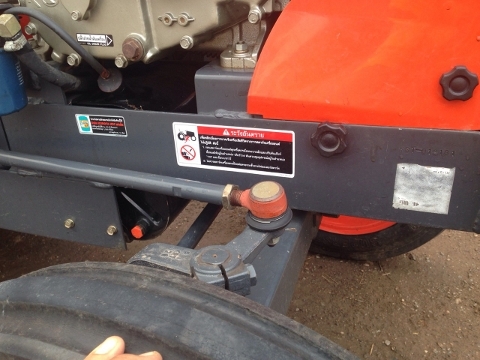 รถไถRT140 สภาพดีมากใช้งานน้อย มีเอกสารครบพร้อมหางตัดหญ้า สนใจโทรสอบถาม 092-5192499 คุณสวน