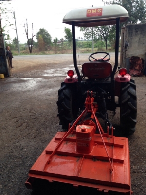 รถไถRT140 สภาพดีมากใช้งานน้อย มีเอกสารครบพร้อมหางตัดหญ้า สนใจโทรสอบถาม 092-5192499 คุณสวน