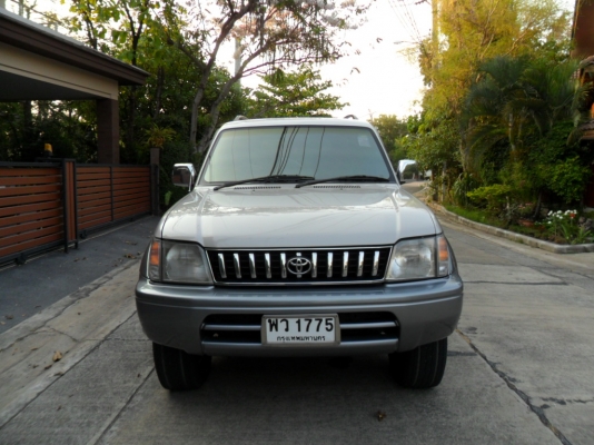 ขาย TOYOTA LAND CRUISER PRADO สภาพเดิมๆสวยมาก ใช้งานดีมากครับ เจ้าของขายเอง