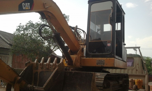 ขายถูก CAT40-2 ขายถูก CAT40-2
