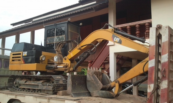 ขายถูก CAT40-2 ขายถูก CAT40-2